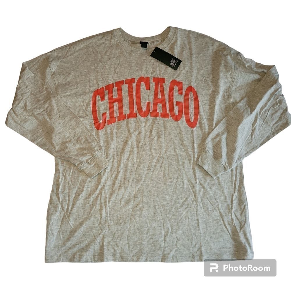 ADULT Unisex Chicago Long Sleeve Oversized T-Shirt Wild Fable Heather Gray - Picture 2 of 6